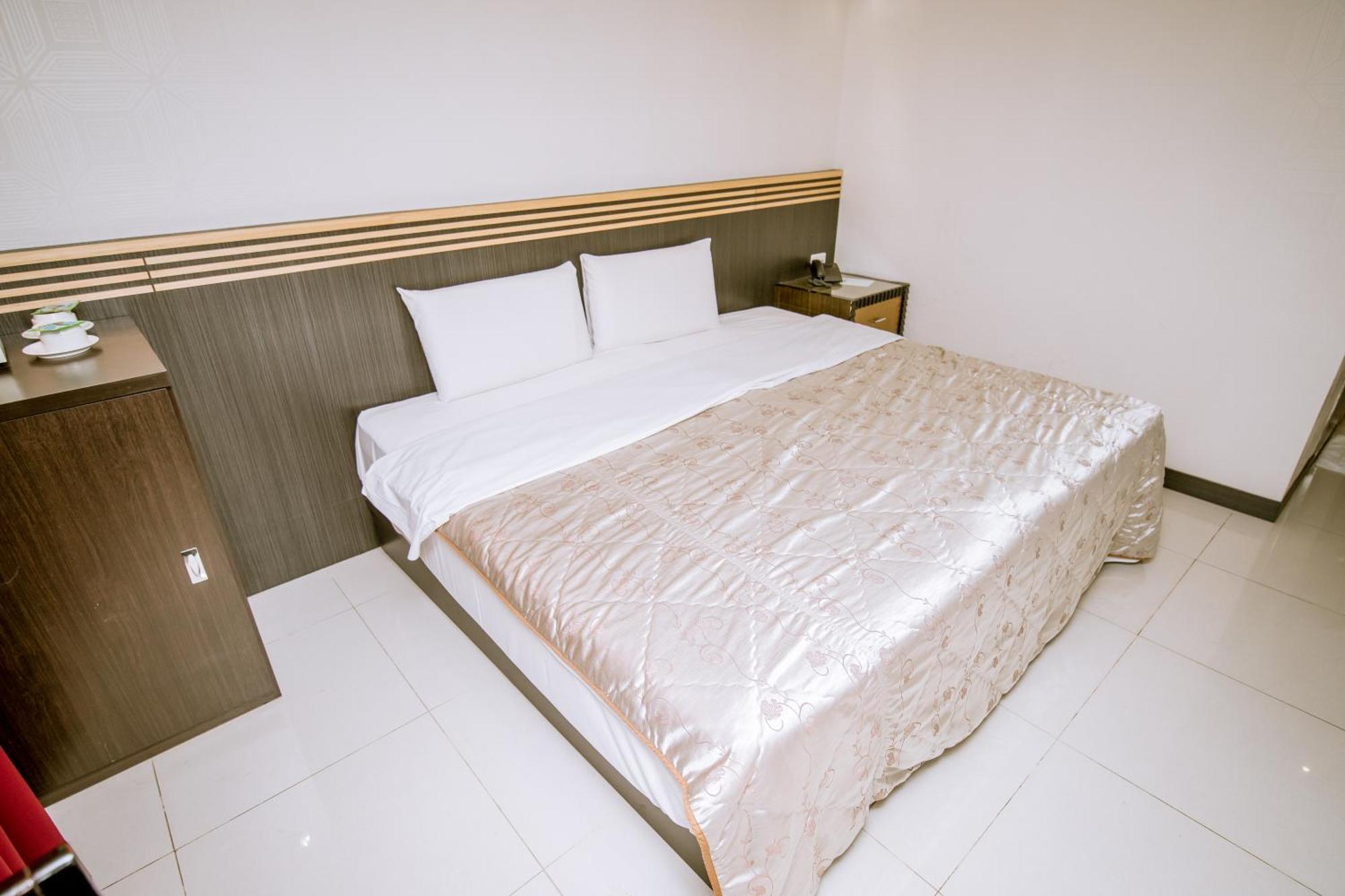 Guide Hotel Taoyuan Fuxing Pokoj fotografie
