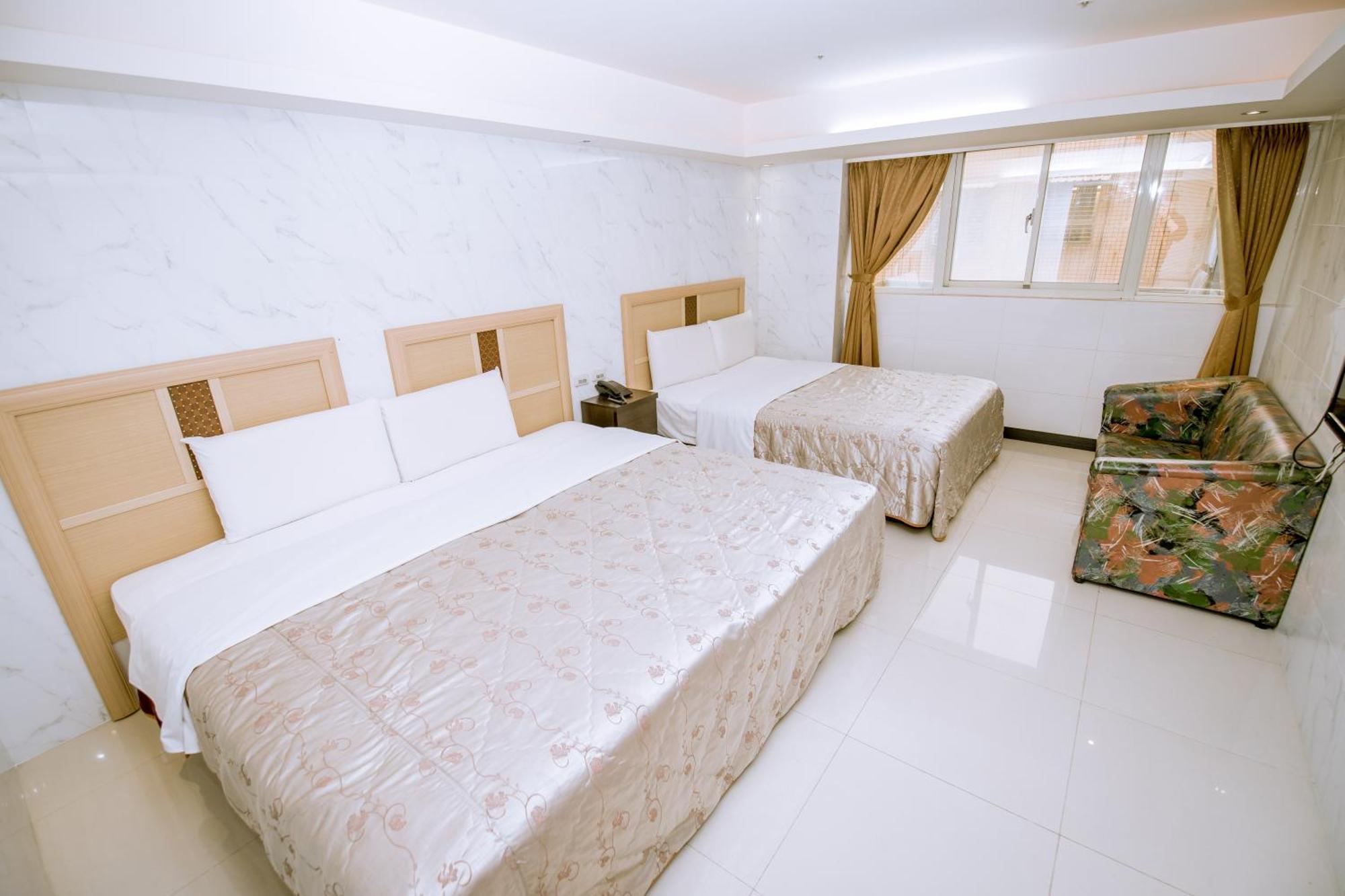 Guide Hotel Taoyuan Fuxing Pokoj fotografie